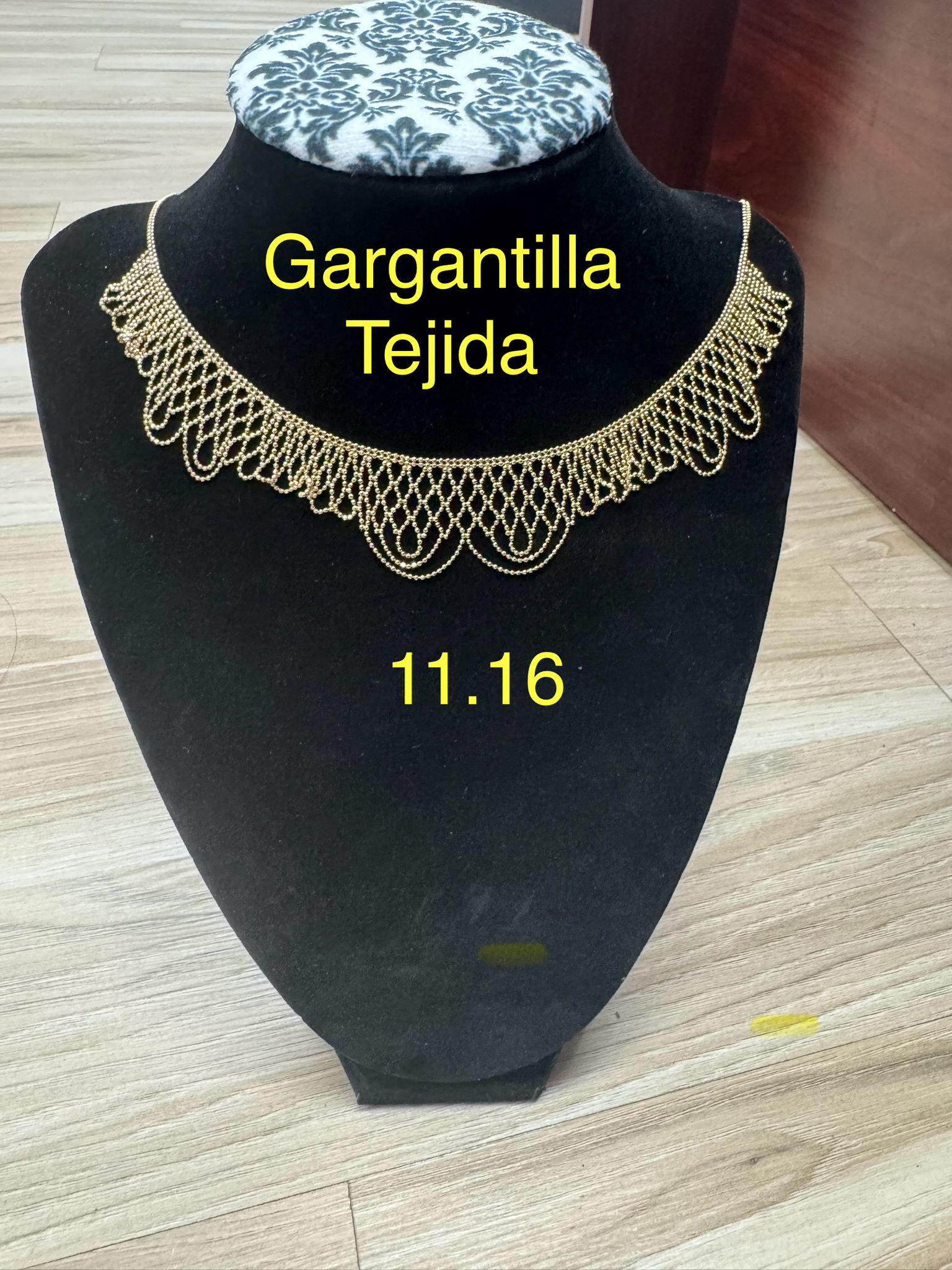 Gargantilla Tejida